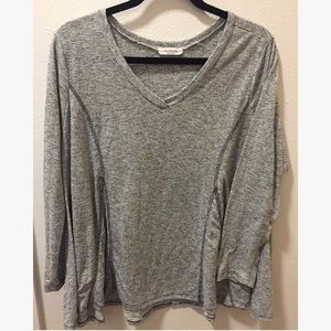 Long sleeve “Promesa” boutique top